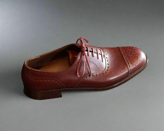 BURGUNDY LEATHER BROGUE ROUND TOE CAP OXFORD SHOE - FORMAL SHOES