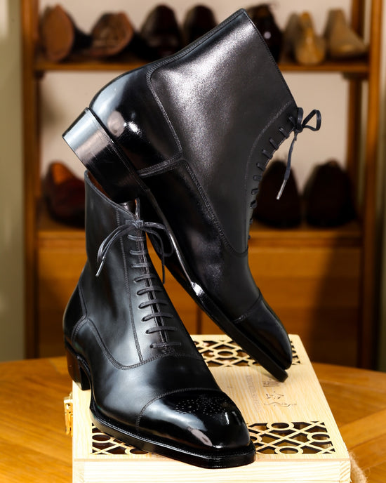 Black Leather Thompson Lace Up Brogue Toe Cap Boots - Boots