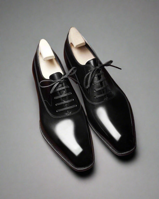 BLACK LEATHER MODENA BROGUE WHOLECUT OXFORD SHOE - FORMAL SHOES